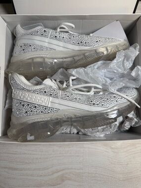 Steve Madden white Womens Maxima Sneaker